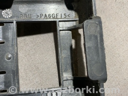 ФОТО Кронштейн для Audi (Ауди) A4 B8 - 8K2, 8K5 (08.2007-11.2015) Киев
