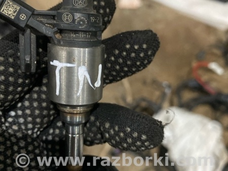 ФОТО Форсунка топливная для Audi (Ауди) A3 8V1, 8VA, 8V7, 8VS (03.2012-...) Киев