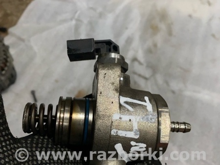 ФОТО Топливный насос высокого давления для Audi (Ауди) A3 8V1, 8VA, 8V7, 8VS (03.2012-...) Киев