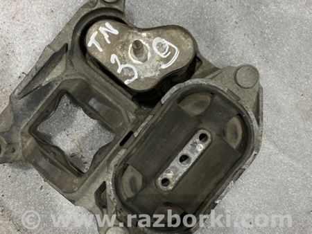 ФОТО Подушка АКПП для Audi (Ауди) A8 D4 (11.2009-01.2018) Киев