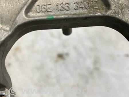 ФОТО Кронштейн для Audi (Ауди) A8 D4 (11.2009-01.2018) Киев