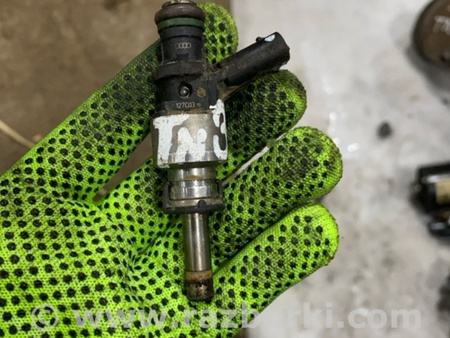 ФОТО Форсунка топливная для Audi (Ауди) A8 D4 (11.2009-01.2018) Киев