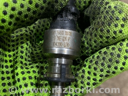 ФОТО Форсунка топливная для Audi (Ауди) A8 D4 (11.2009-01.2018) Киев