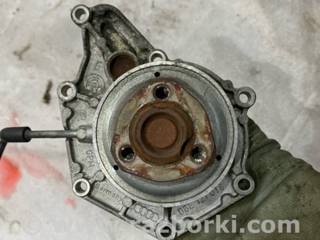 ФОТО Помпа для Audi (Ауди) A6 C7 (11.2010-10.2018) Киев