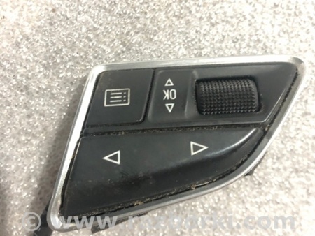 ФОТО Кнопки на руль для Audi (Ауди) A3 8V1, 8VA, 8V7, 8VS (03.2012-...) Киев