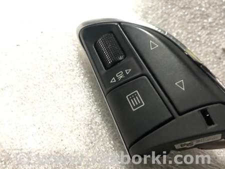 ФОТО Кнопки на руль для Audi (Ауди) A8 D4 (11.2009-01.2018) Киев