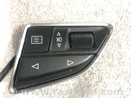 ФОТО Кнопки на руль для Audi (Ауди) A3 8V1, 8VA, 8V7, 8VS (03.2012-...) Киев