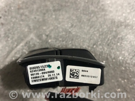 ФОТО Кнопки на руль для Audi (Ауди) A3 8V1, 8VA, 8V7, 8VS (03.2012-...) Киев