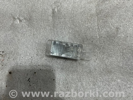 ФОТО Плафон подсветки салона для Audi (Ауди) A5 8T (03.2007-11.2016) Киев
