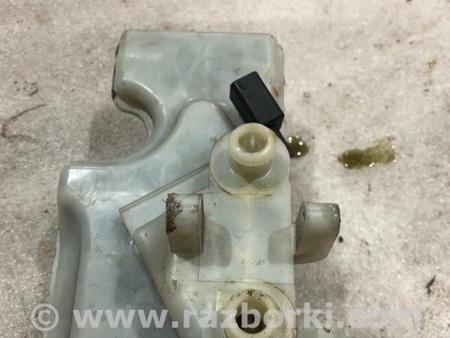 ФОТО Бачок для тормозной жидкости для Audi (Ауди) A3 8V1, 8VA, 8V7, 8VS (03.2012-...) Киев