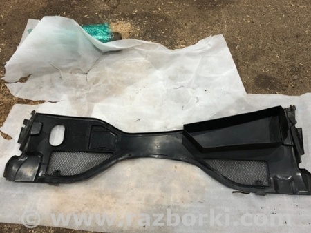 ФОТО Накладка стойки лобового стекла для Audi (Ауди) A6 C7 (11.2010-10.2018) Киев