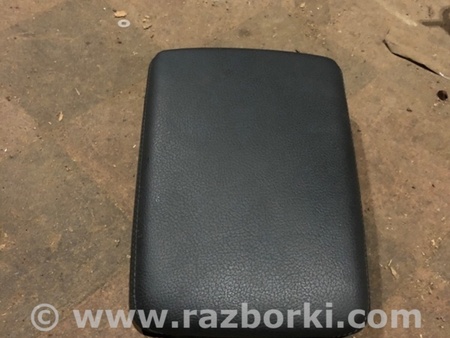 ФОТО Подлокотник для Audi (Ауди) A4 B8 - 8K2, 8K5 (08.2007-11.2015) Киев