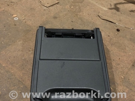 ФОТО Подлокотник для Audi (Ауди) A4 B8 - 8K2, 8K5 (08.2007-11.2015) Киев