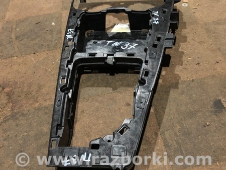 ФОТО Кронштейн для Audi (Ауди) A4 B8 - 8K2, 8K5 (08.2007-11.2015) Киев