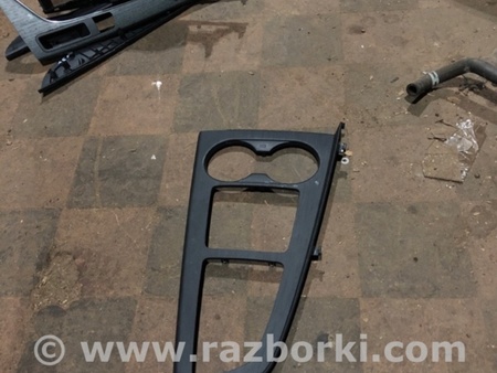 ФОТО Кронштейн для Audi (Ауди) A4 B8 - 8K2, 8K5 (08.2007-11.2015) Киев