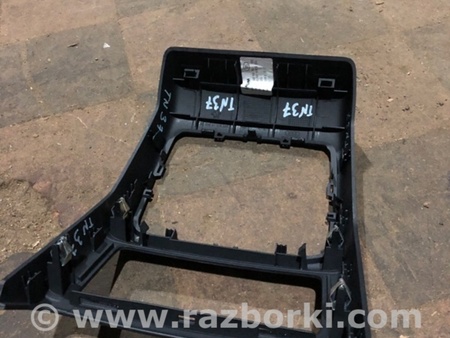 ФОТО Накладка центральной консоли для Audi (Ауди) A4 B8 - 8K2, 8K5 (08.2007-11.2015) Киев