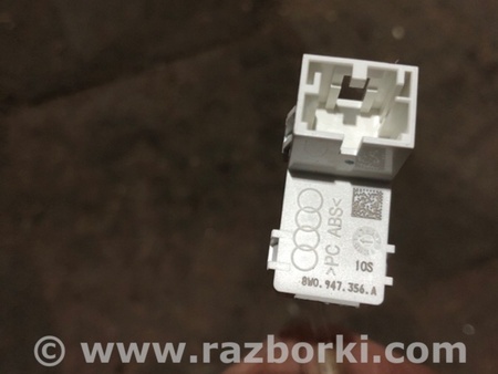 ФОТО Подсветка двери для Audi (Ауди) A4 B8 - 8K2, 8K5 (08.2007-11.2015) Киев
