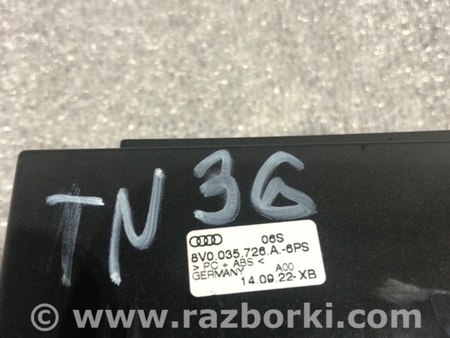 ФОТО Накладка центральной консоли для Audi (Ауди) A3 8V1, 8VA, 8V7, 8VS (03.2012-...) Киев