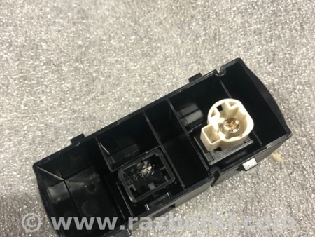 ФОТО Накладка центральной консоли для Audi (Ауди) A3 8V1, 8VA, 8V7, 8VS (03.2012-...) Киев