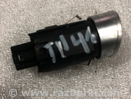 ФОТО Кнопка для Audi (Ауди) A3 8V1, 8VA, 8V7, 8VS (03.2012-...) Киев
