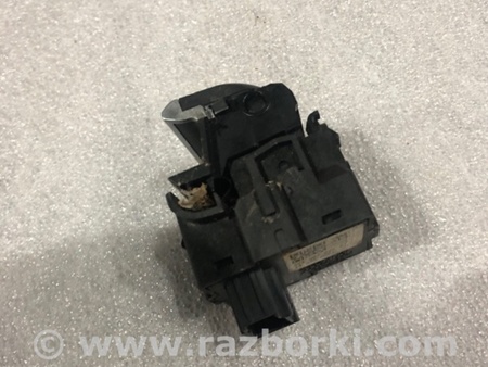 ФОТО Кнопка для Audi (Ауди) A3 8V1, 8VA, 8V7, 8VS (03.2012-...) Киев