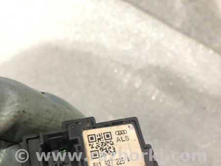 ФОТО Кнопка для Audi (Ауди) A3 8V1, 8VA, 8V7, 8VS (03.2012-...) Киев