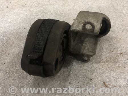 ФОТО Кронштейн для Audi (Ауди) A4 B8 - 8K2, 8K5 (08.2007-11.2015) Киев