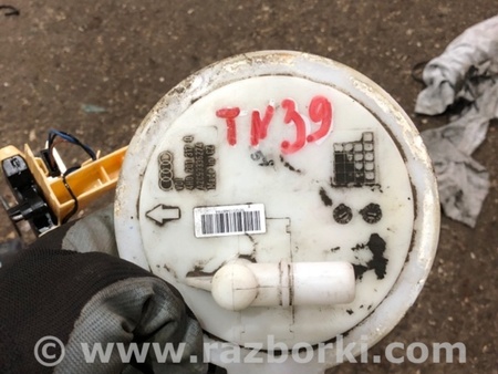 ФОТО Крышка топливного насоса для Audi (Ауди) A8 D4 (11.2009-01.2018) Киев