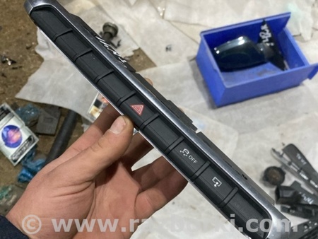 ФОТО Блок кнопок для Audi (Ауди) A3 8V1, 8VA, 8V7, 8VS (03.2012-...) Киев