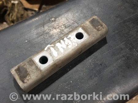 ФОТО Кронштейн для Audi (Ауди) A4 B8 - 8K2, 8K5 (08.2007-11.2015) Киев