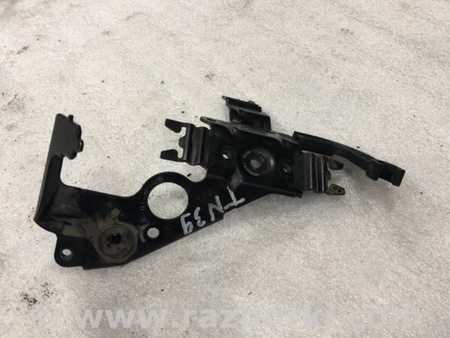 ФОТО Кронштейн для Audi (Ауди) A8 D4 (11.2009-01.2018) Киев