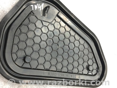 ФОТО Накладка двери для Audi (Ауди) A3 8V1, 8VA, 8V7, 8VS (03.2012-...) Киев