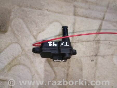 ФОТО Активатор лючка бензобака для Audi (Ауди) A3 8V1, 8VA, 8V7, 8VS (03.2012-...) Киев