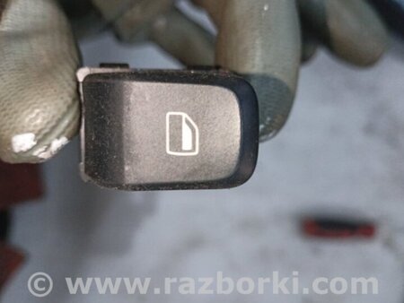 ФОТО Кнопка стеклоподъемника для Audi (Ауди) A3 8V1, 8VA, 8V7, 8VS (03.2012-...) Киев