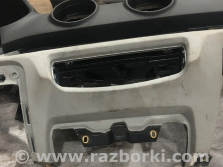 ФОТО Торпедо для Audi (Ауди) A3 8V1, 8VA, 8V7, 8VS (03.2012-...) Киев