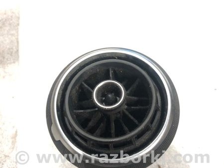 ФОТО Дефлектор воздушный для Audi (Ауди) A3 8V1, 8VA, 8V7, 8VS (03.2012-...) Киев