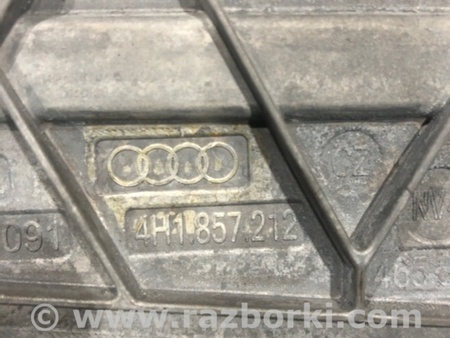 ФОТО Накладка на торпедо для Audi (Ауди) A8 D4 (11.2009-01.2018) Киев
