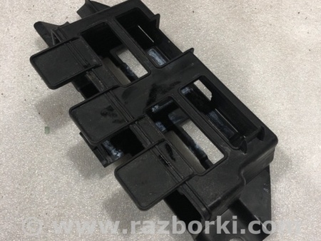 ФОТО Кронштейн для Audi (Ауди) A8 D4 (11.2009-01.2018) Киев