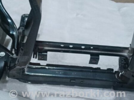 ФОТО Кронштейн для Audi (Ауди) A8 D4 (11.2009-01.2018) Киев