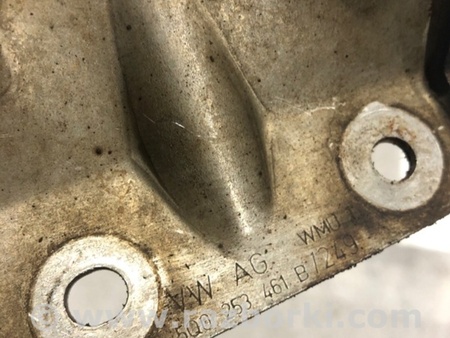 ФОТО Кронштейн для Audi (Ауди) A3 8V1, 8VA, 8V7, 8VS (03.2012-...) Киев