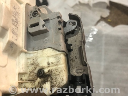 ФОТО Замок боковой двери для Audi (Ауди) A6 C7 (11.2010-10.2018) Киев