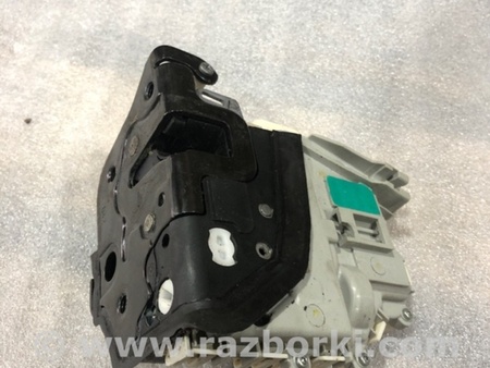 ФОТО Замок боковой двери для Audi (Ауди) A6 C7 (11.2010-10.2018) Киев