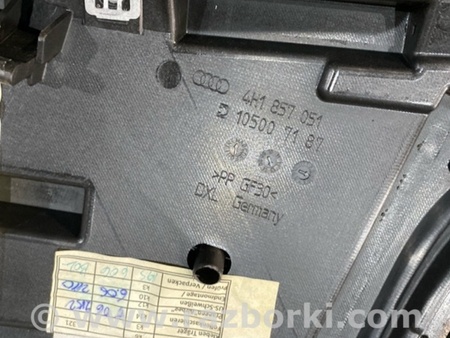 ФОТО Накладка на торпедо для Audi (Ауди) A8 D4 (11.2009-01.2018) Киев