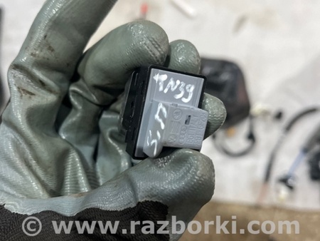 ФОТО Кнопка для Audi (Ауди) A8 D4 (11.2009-01.2018) Киев