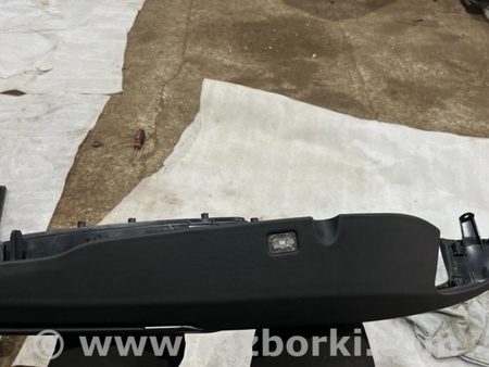 ФОТО Подлокотник для Audi (Ауди) A8 D4 (11.2009-01.2018) Киев