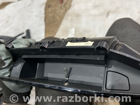 ФОТО Бардачок для Audi (Ауди) A8 D4 (11.2009-01.2018) Киев