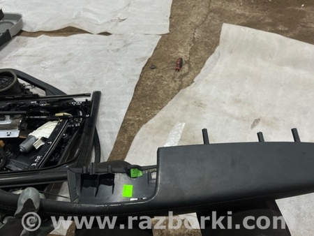 ФОТО Подлокотник для Audi (Ауди) A8 D4 (11.2009-01.2018) Киев