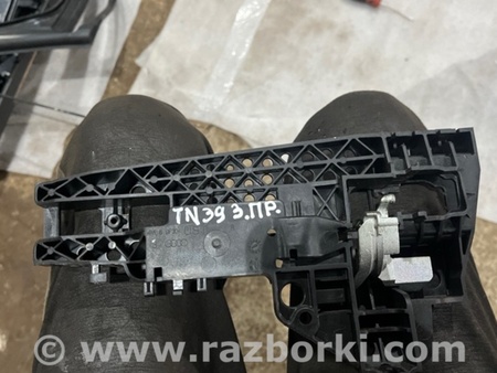ФОТО Кронштейн ручки двери для Audi (Ауди) A8 D4 (11.2009-01.2018) Киев