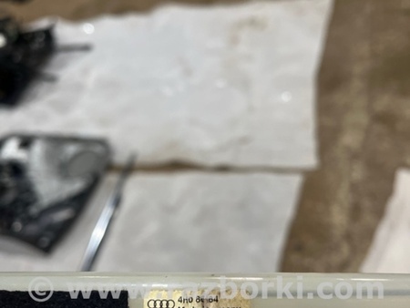 ФОТО Привод солнцезащитной шторки для Audi (Ауди) A8 D4 (11.2009-01.2018) Киев