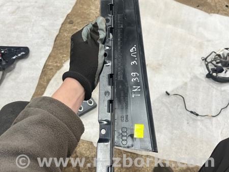 ФОТО Накладка двери для Audi (Ауди) A8 D4 (11.2009-01.2018) Киев